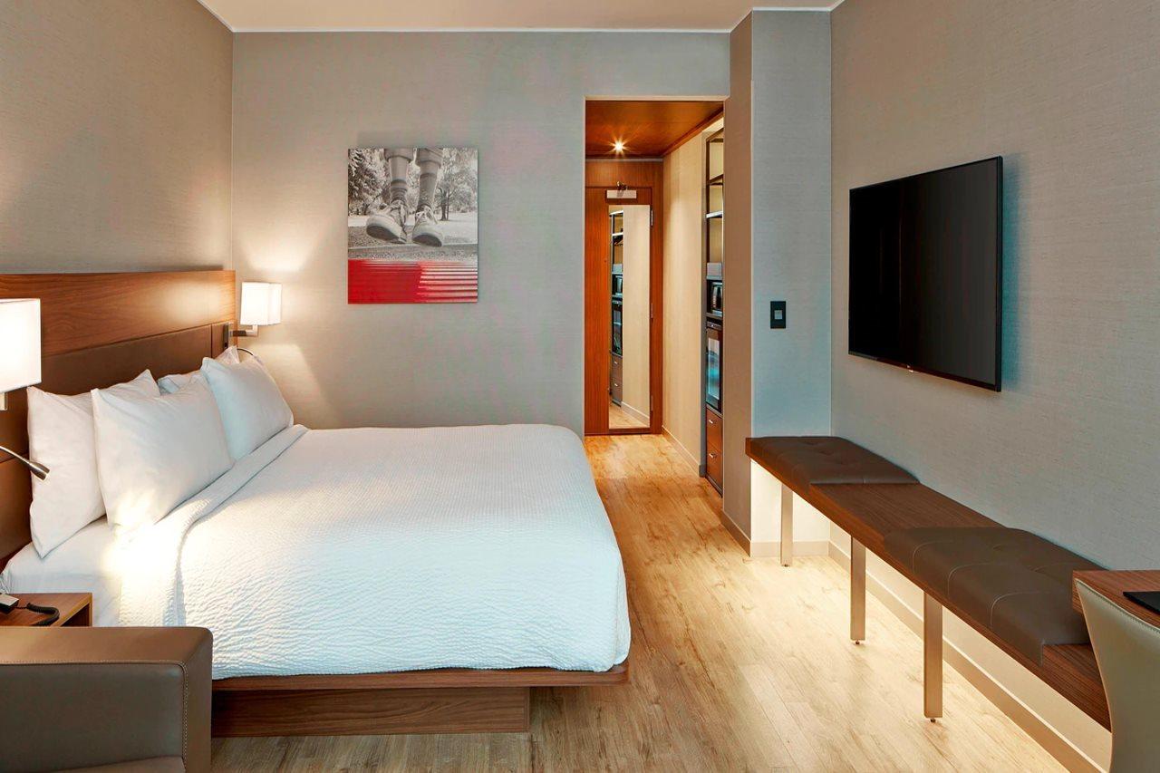 Ac Hotel By Marriott Portland Downtown, Or Экстерьер фото