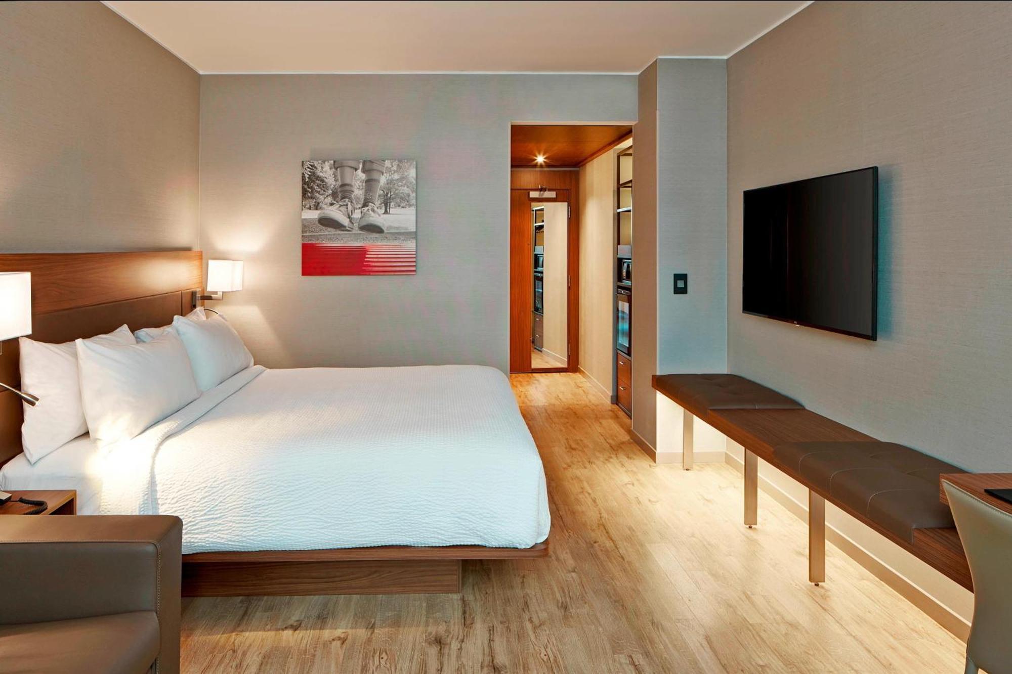 Ac Hotel By Marriott Portland Downtown, Or Экстерьер фото