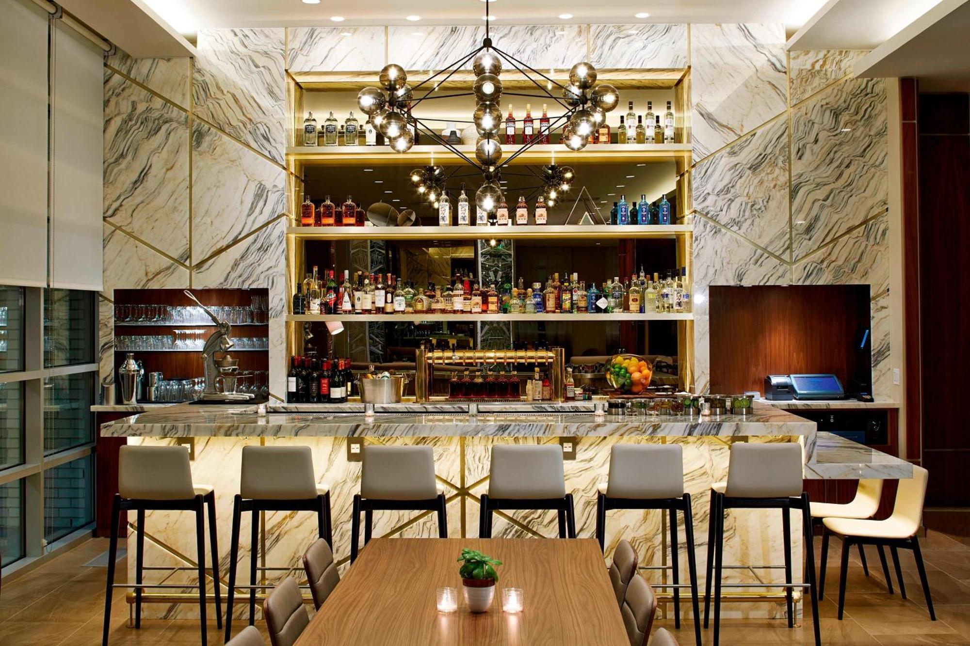 Ac Hotel By Marriott Portland Downtown, Or Экстерьер фото