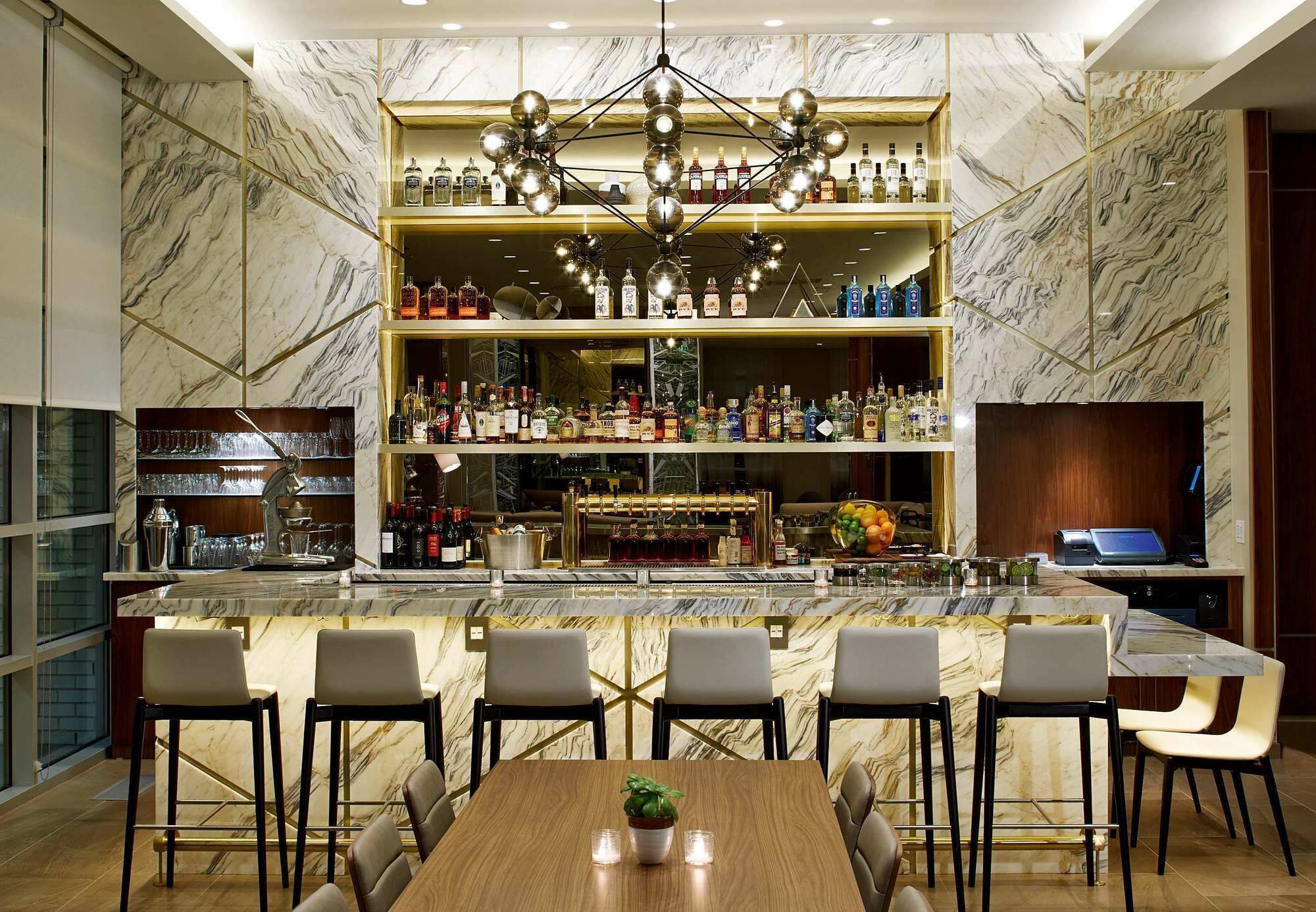 Ac Hotel By Marriott Portland Downtown, Or Экстерьер фото